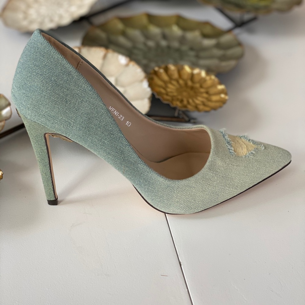 Pumps - Picture 4 of 4